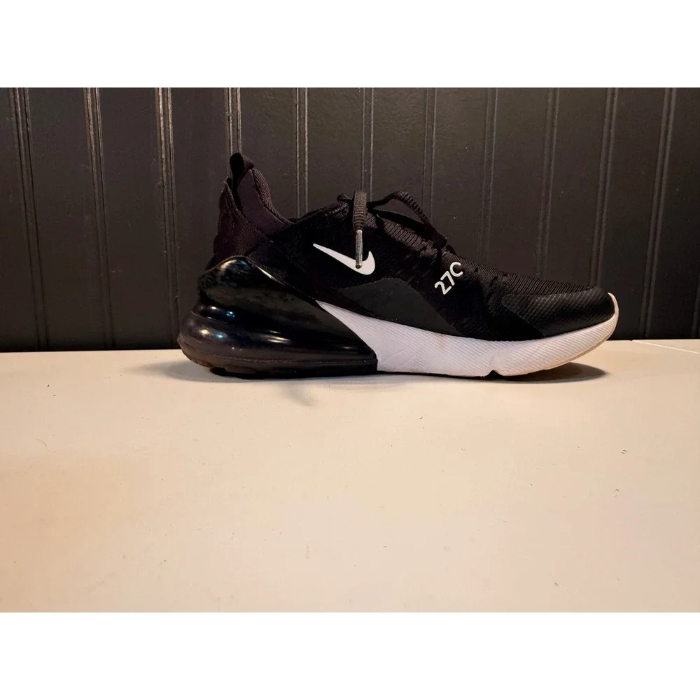Nike Air Max 270 Black White Sneakers AH6789-001 Mens Size 6 Womens 7.5
